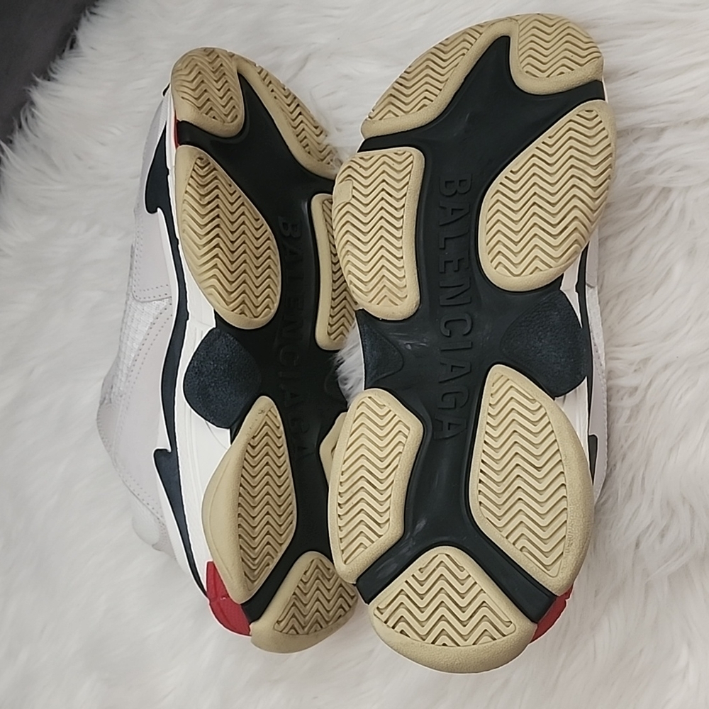 Balenciaga triple s - Picture 3 of 7
